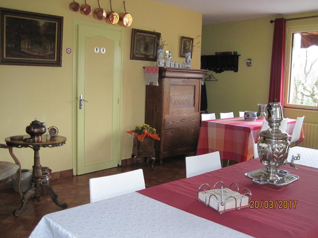 Hotel Le Commerce Neuville Kültér fotó