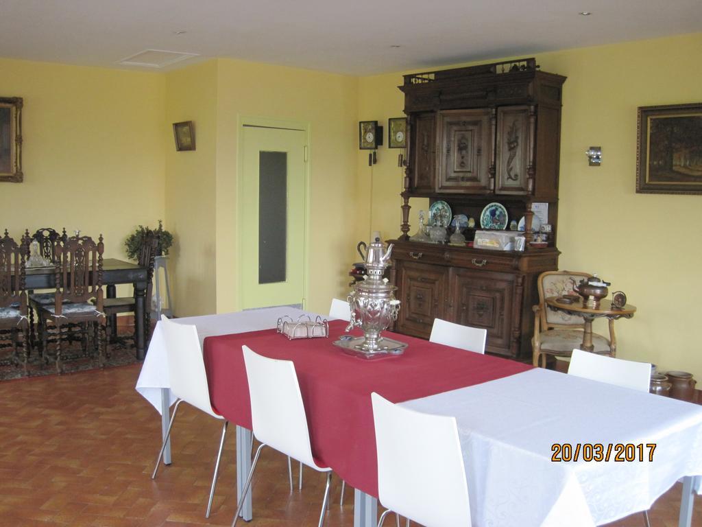 Hotel Le Commerce Neuville Kültér fotó